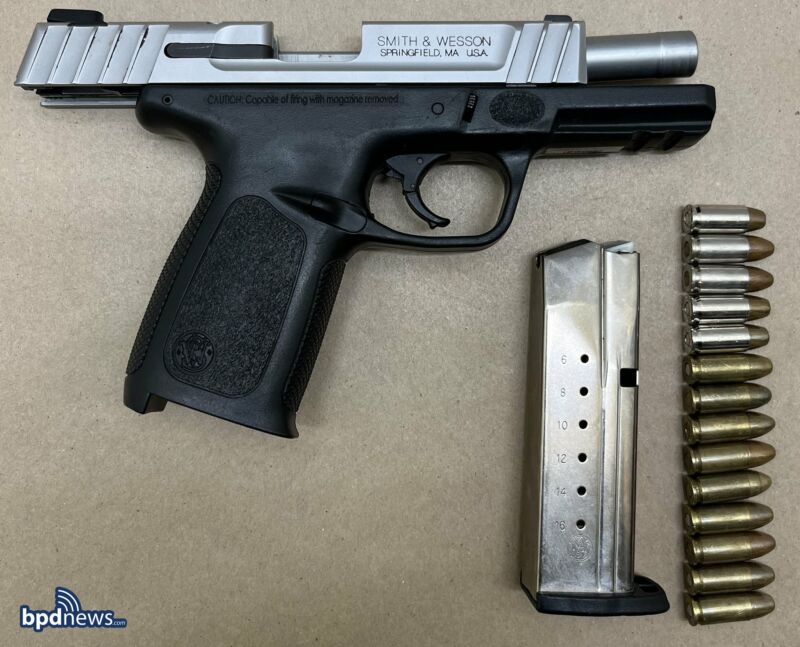 Image for the Tweet beginning: Firearm Recovered After Early Morning