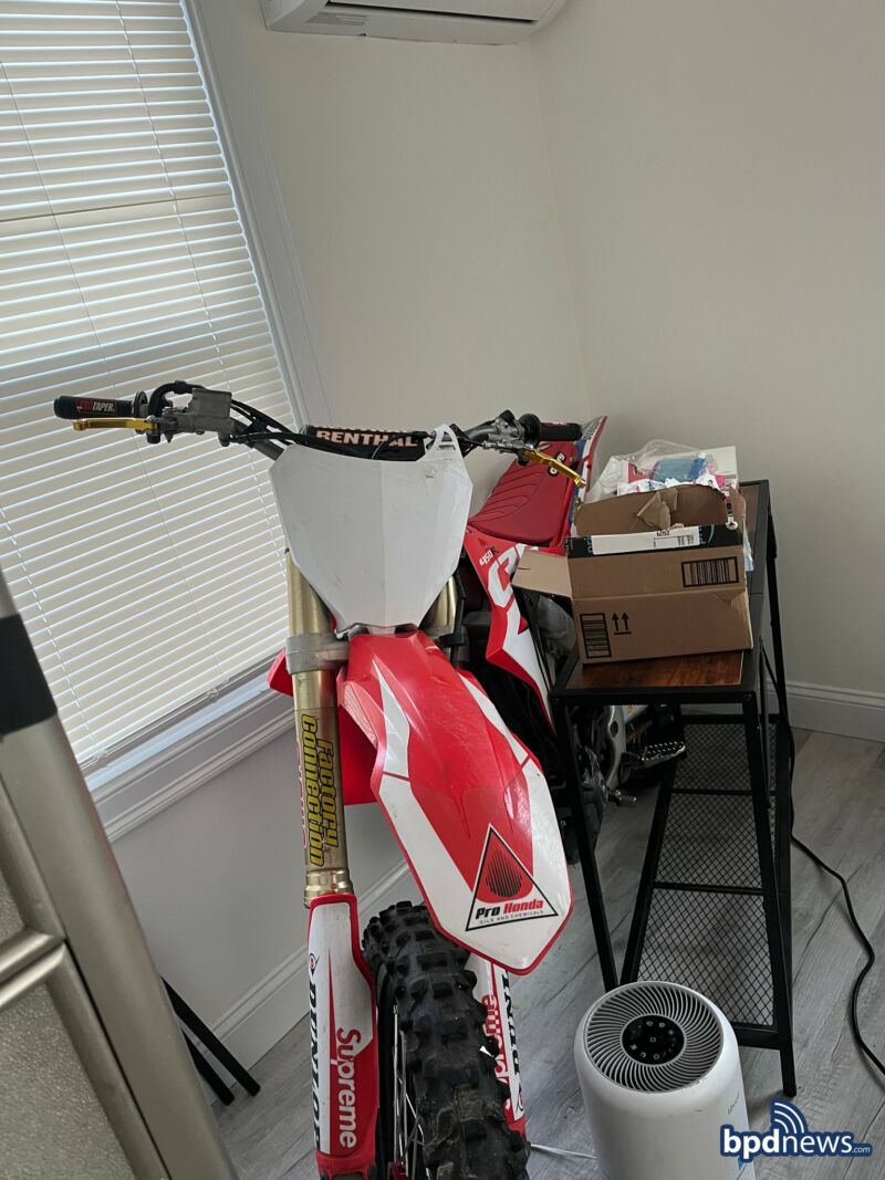 Image for the Tweet beginning: 251 Grams of Drugs Recovered